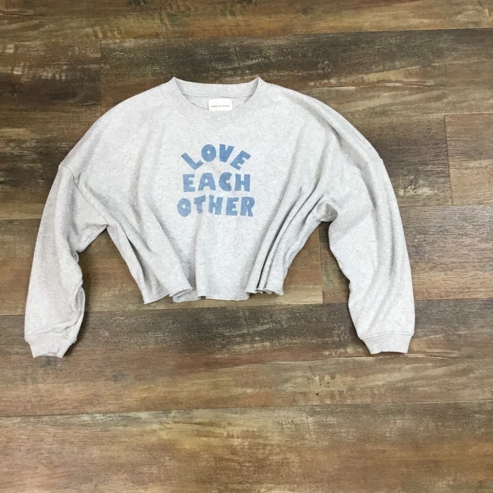 AMERICAN Eagle Love Each Other Crop Oversized Super Soft Sweatshirt Size XS